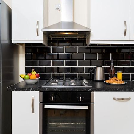 F5 Private Double Room London Eksteriør billede