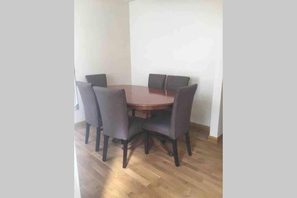 F5 Private Double Room London Eksteriør billede
